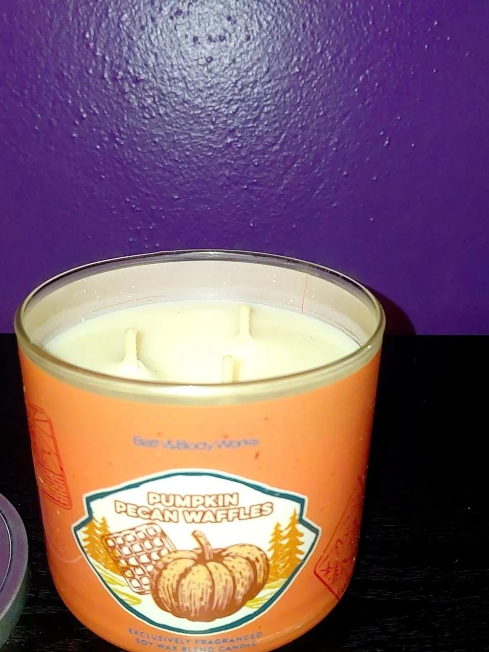 Bath & Body Works Pumpkin Pecan Waffles Candle - Orange - Picture 3 of 4
